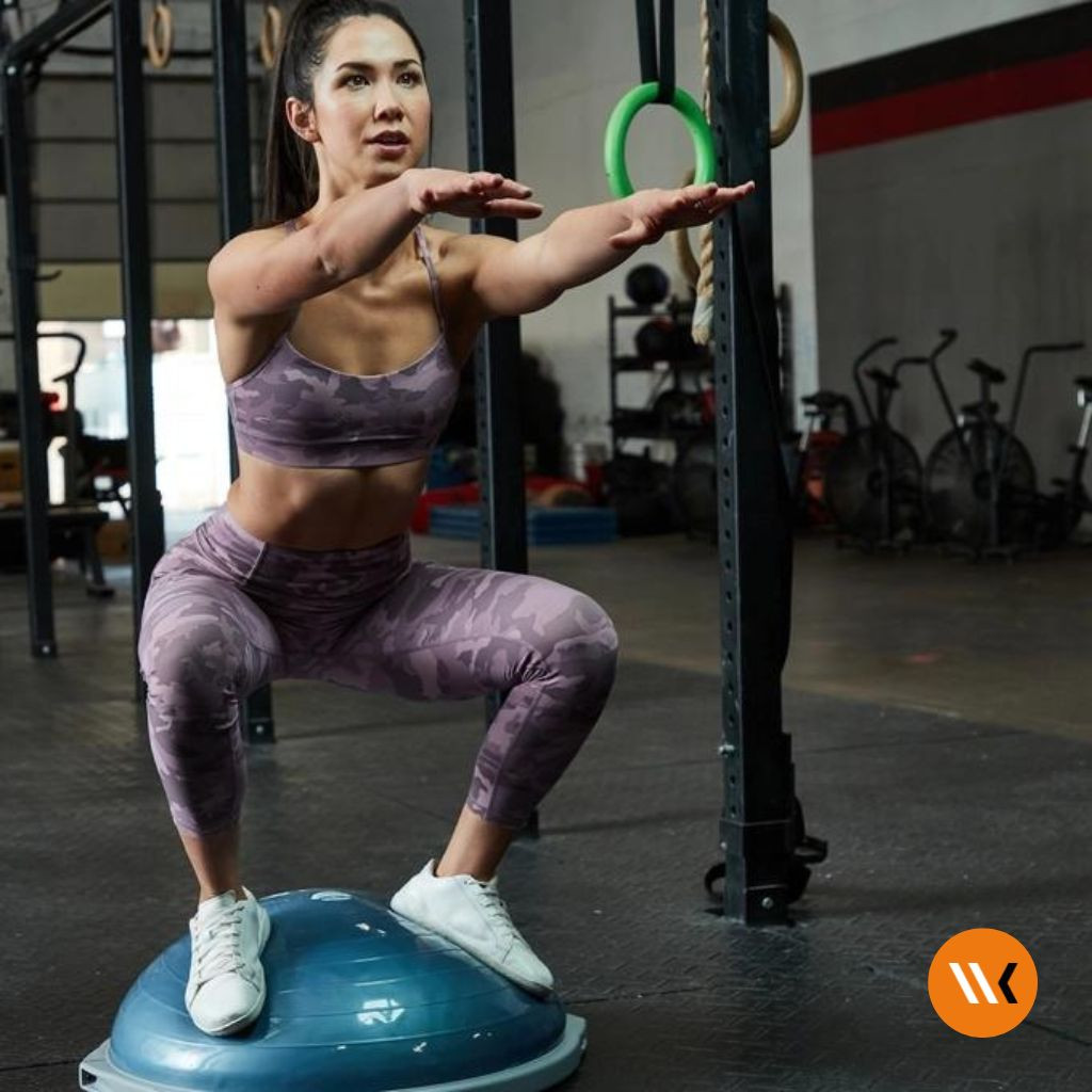 Comment améliorer l'équilibre avec le dôme de proprioception Bosu